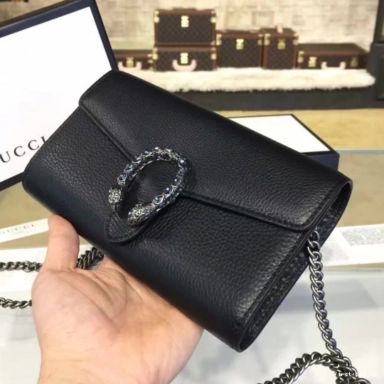 First bag ru Gucci Marmont 0805